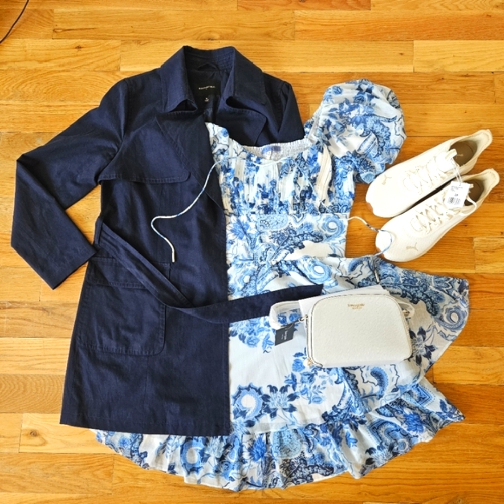 GUESS Blue Floral Dress Puff Sleeve  Size M - Picture 5 of 15